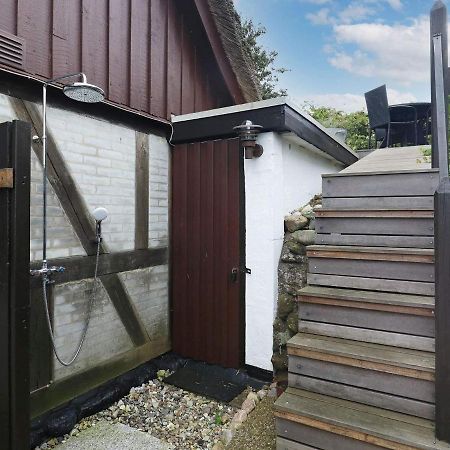 4 Person Holiday Home In Mesinge Exteriör bild
