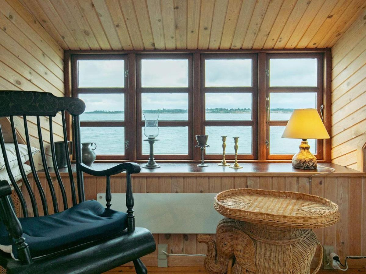 4 Person Holiday Home In Mesinge Exteriör bild
