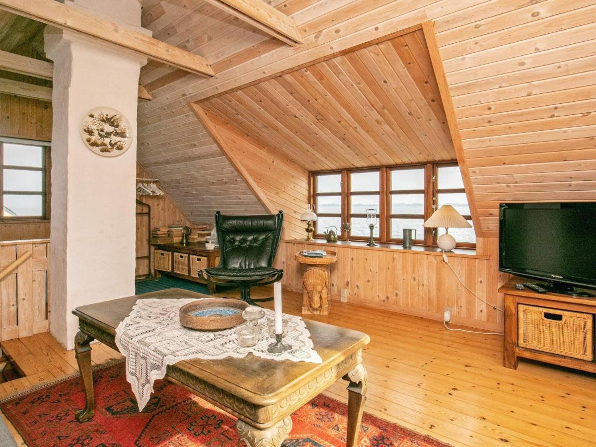 4 Person Holiday Home In Mesinge Exteriör bild